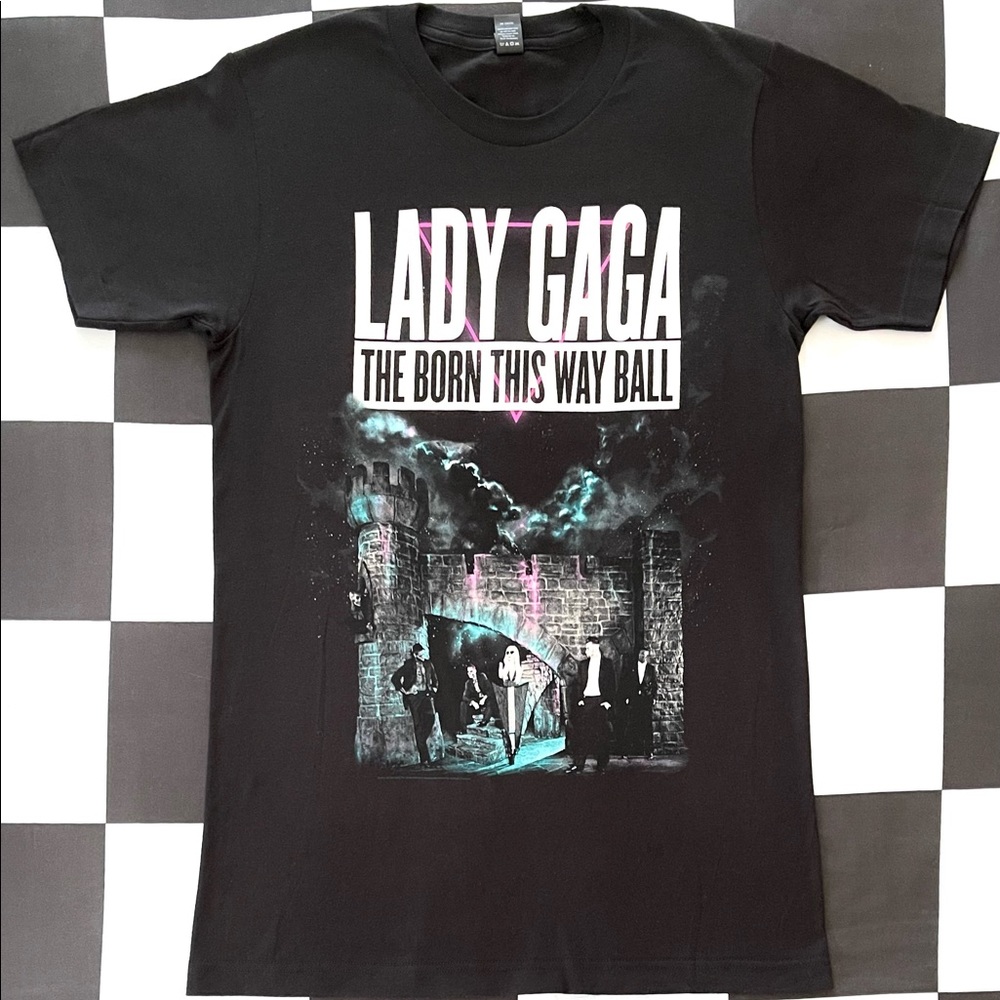 NWT Lady Gaga Born This Way tour t shirt small